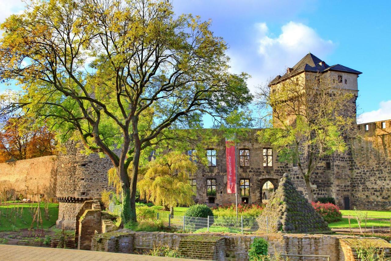 Fewo Ferber Andernach Buitenkant foto